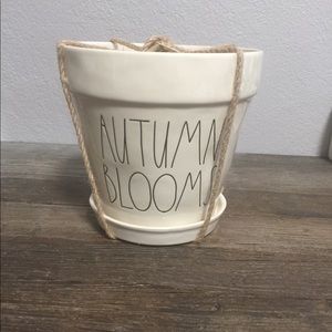Rae Dunn Autumn Blooms Flower Pot Planter LL
